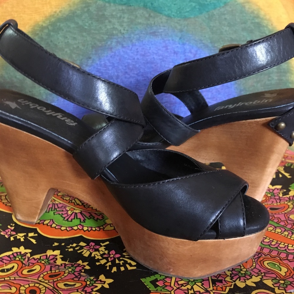 Sexy platforms.